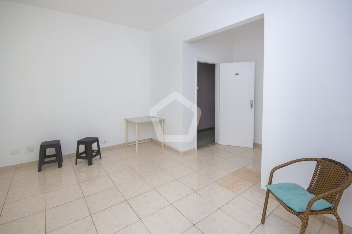 Imagem do imóvel ID-83792 na Rua das Laranjeiras, Laranjeiras, Rio de Janeiro - RJ