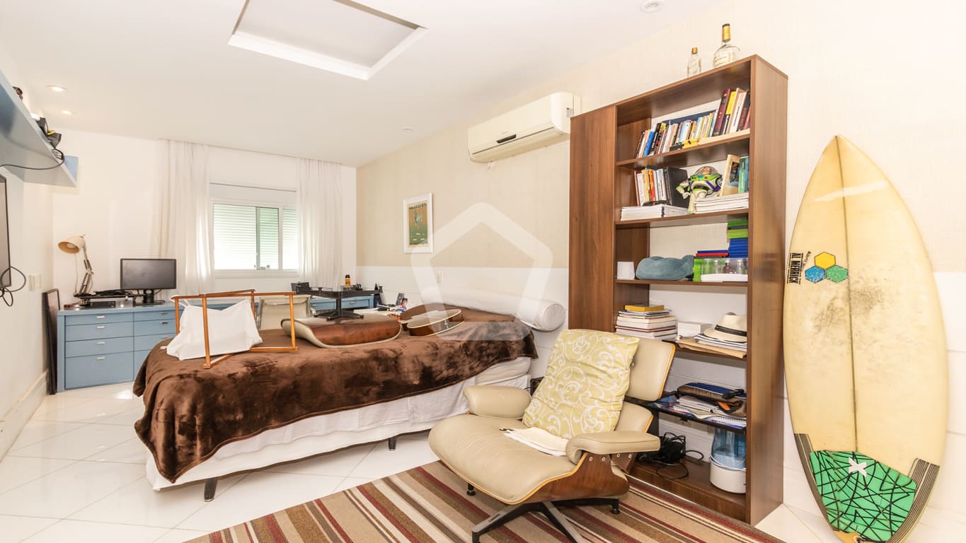 Imagem do imóvel ID-88854 na Rua Pedro Lago, Barra da Tijuca, Rio de Janeiro - RJ