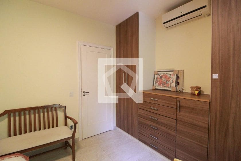 Imagem do imóvel ID-119271 na Rua Henrique Oswald, Copacabana, Rio de Janeiro - RJ