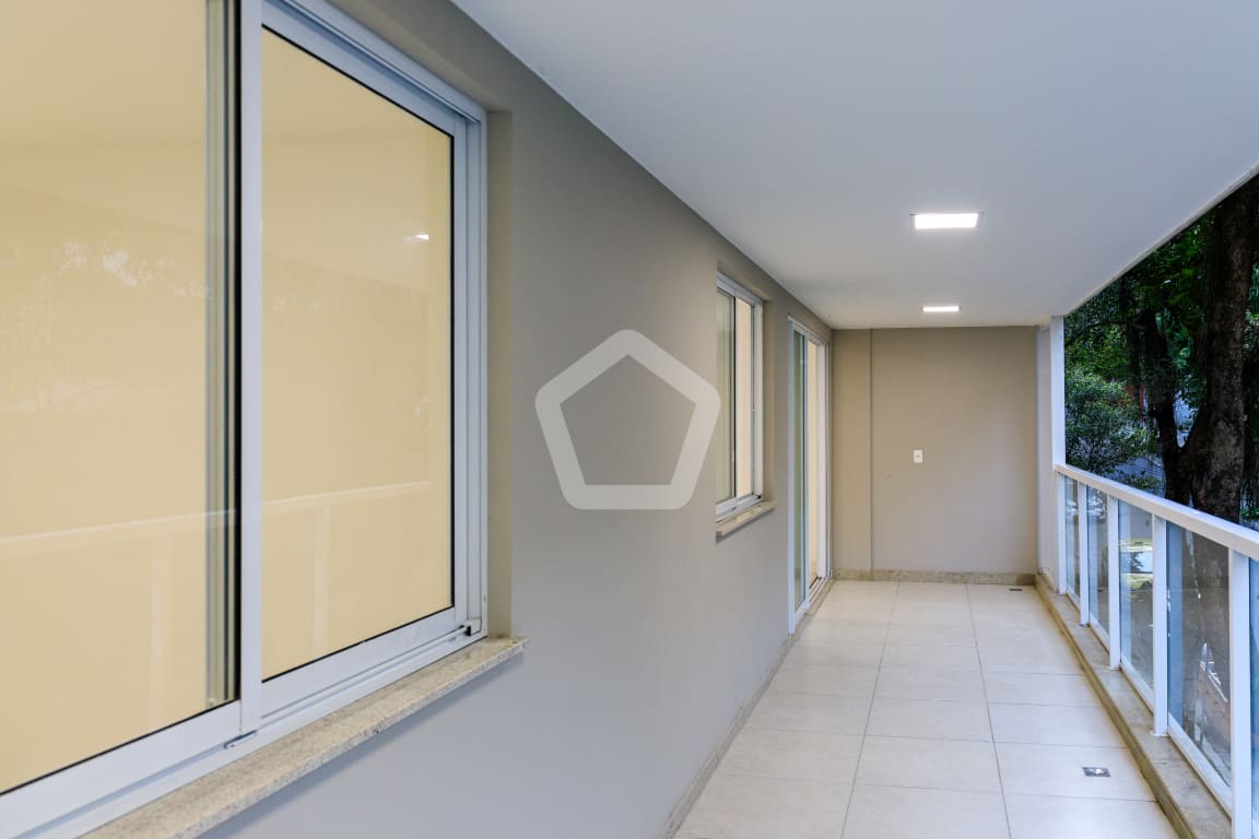 Imagem do imóvel ID-144049 na Rua Pereira da Silva, Laranjeiras, Rio de Janeiro - RJ