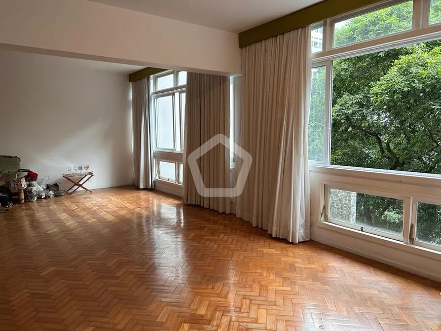 Imagem do imóvel ID-141771 na Avenida Oswaldo Cruz, Flamengo, Rio de Janeiro - RJ