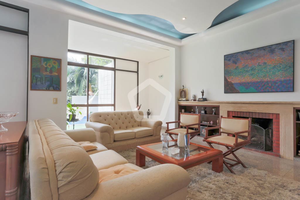 Imagem do imóvel ID-21045 na Rua Traipú, Pacaembu, São Paulo - SP