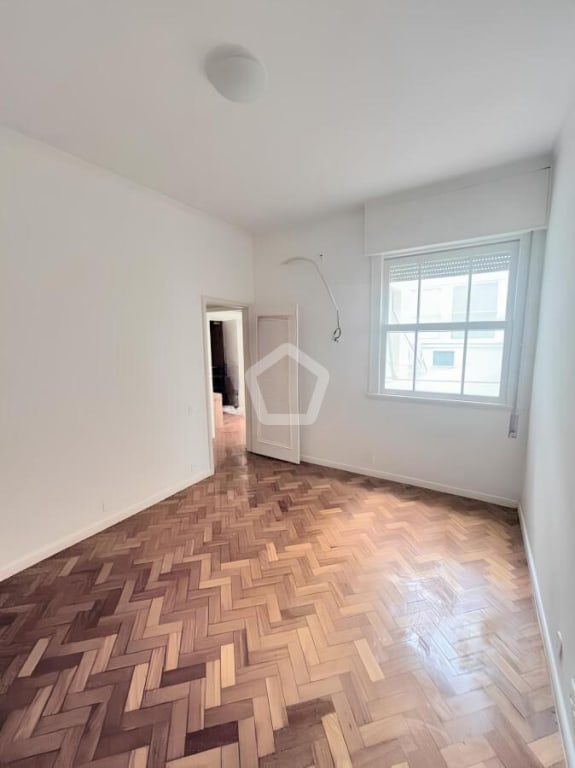 Imagem do imóvel ID-91998 na Avenida Bartolomeu Mitre, Leblon, Rio de Janeiro - RJ