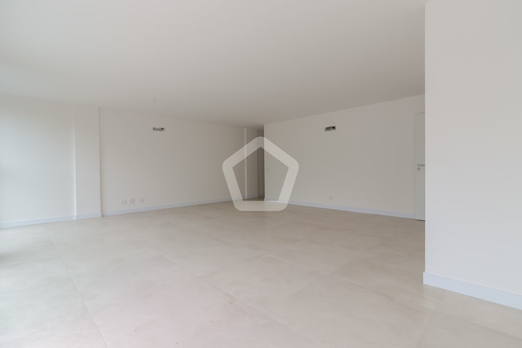 Imagem do imóvel ID-28179 na Rua Professor Coutinho Fróis, Barra da Tijuca, Rio de Janeiro - RJ