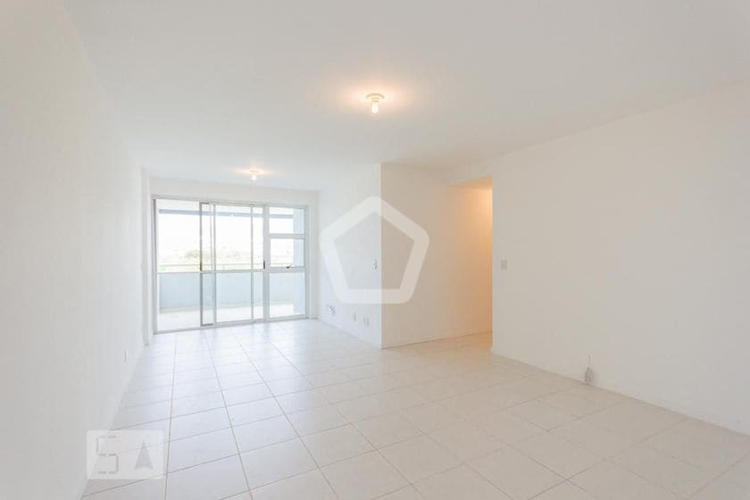 Imagem do imóvel ID-118832 na Avenida Cláudio Besserman Vianna, Jacarepaguá, Rio de Janeiro - RJ