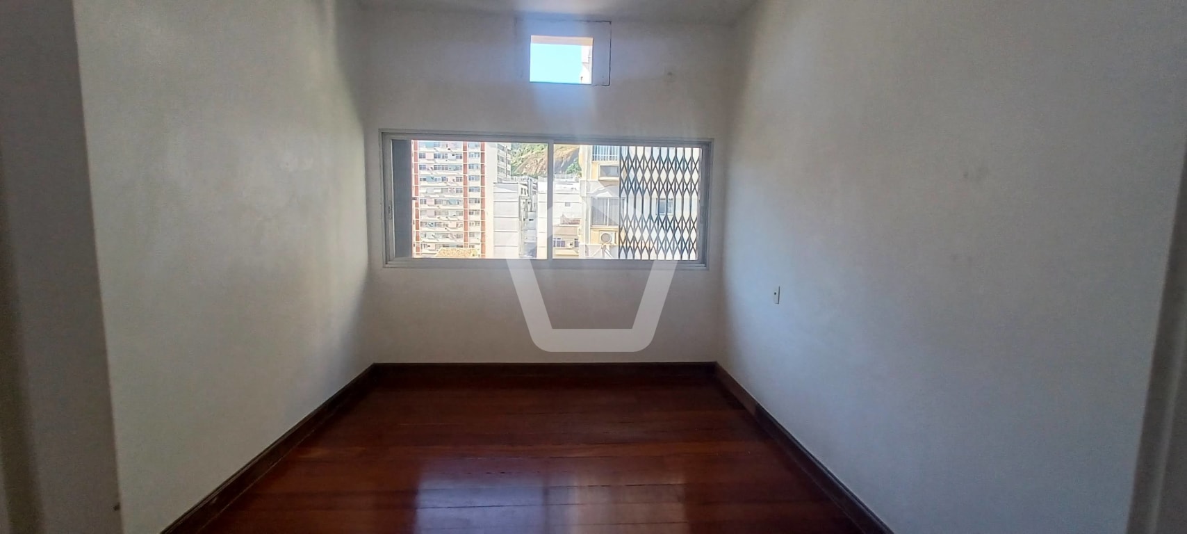 Imagem do imóvel ID-144077 na Rua Alexandre de Gusmão, Tijuca, Rio de Janeiro - RJ