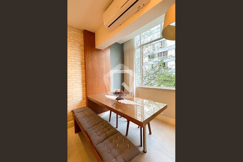 Imagem do imóvel ID-123375 na Rua Anita Garibaldi, Copacabana, Rio de Janeiro - RJ