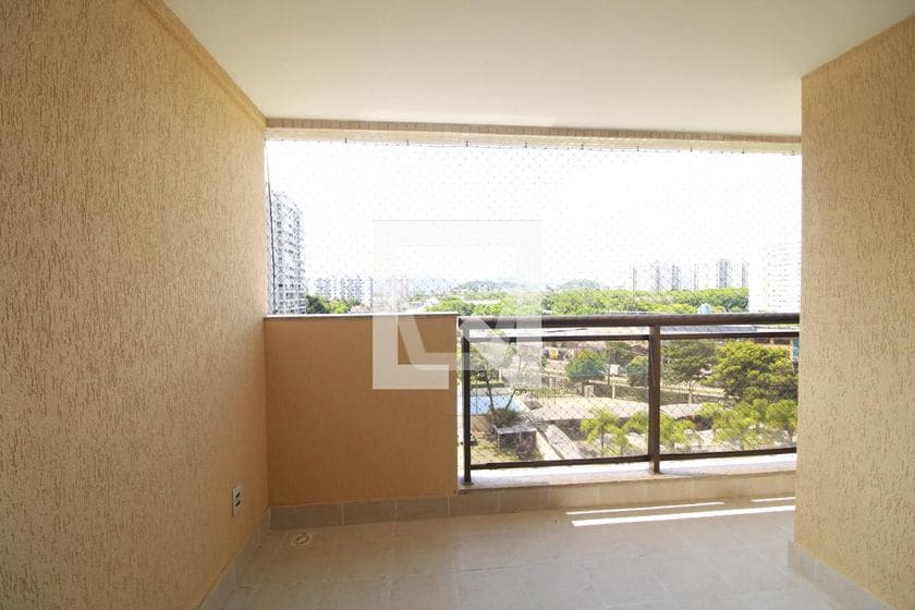 Imagem do imóvel ID-121615 na Rua Aroazes, Jacarepaguá, Rio de Janeiro - RJ