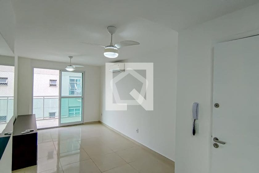 Imagem do imóvel ID-117753 na Estrada do Rio Grande, Taquara, Rio de Janeiro - RJ