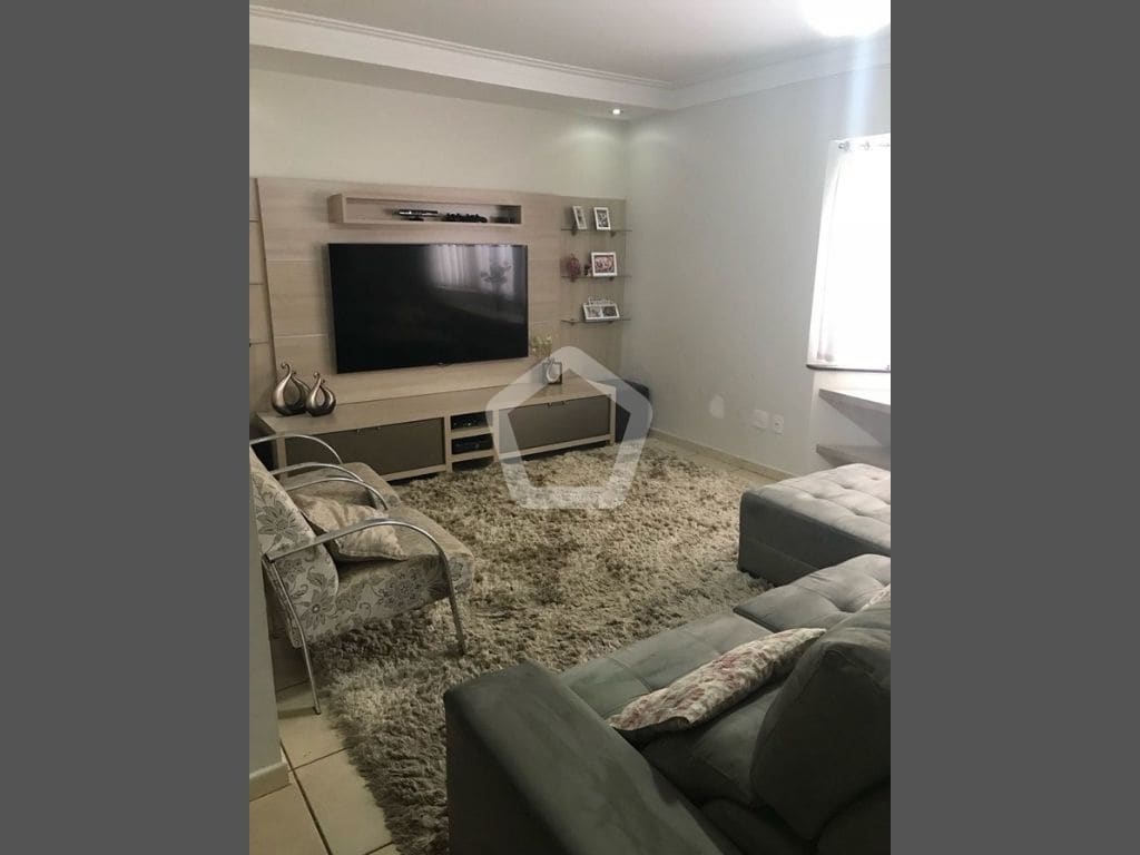 Imagem do imóvel ID-48811 na Rua Virgílio de Carvalho Neves Neto, Residencial e Comercial Palmares, Ribeirão Preto - SP