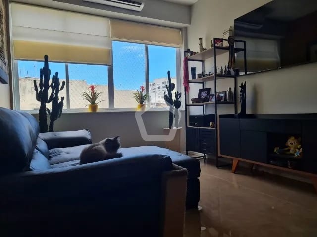 Imagem do imóvel ID-93359 na Rua Pompeu Loureiro, Copacabana, Rio de Janeiro - RJ