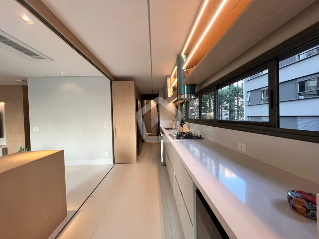 Imagem do imóvel ID-98809 na Rua Dina, Vila Nova Conceição, São Paulo - SP