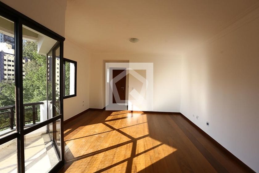 Imagem do imóvel ID-111251 na Rua Domingos Lopes da Silva, Portal do Morumbi, São Paulo - SP