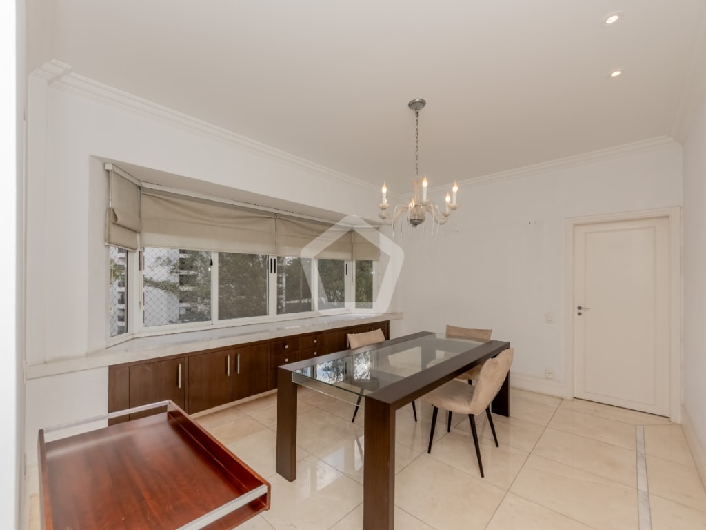 Imagem do imóvel ID-140232 na Rua Domênico Perotti, Panamby, São Paulo - SP