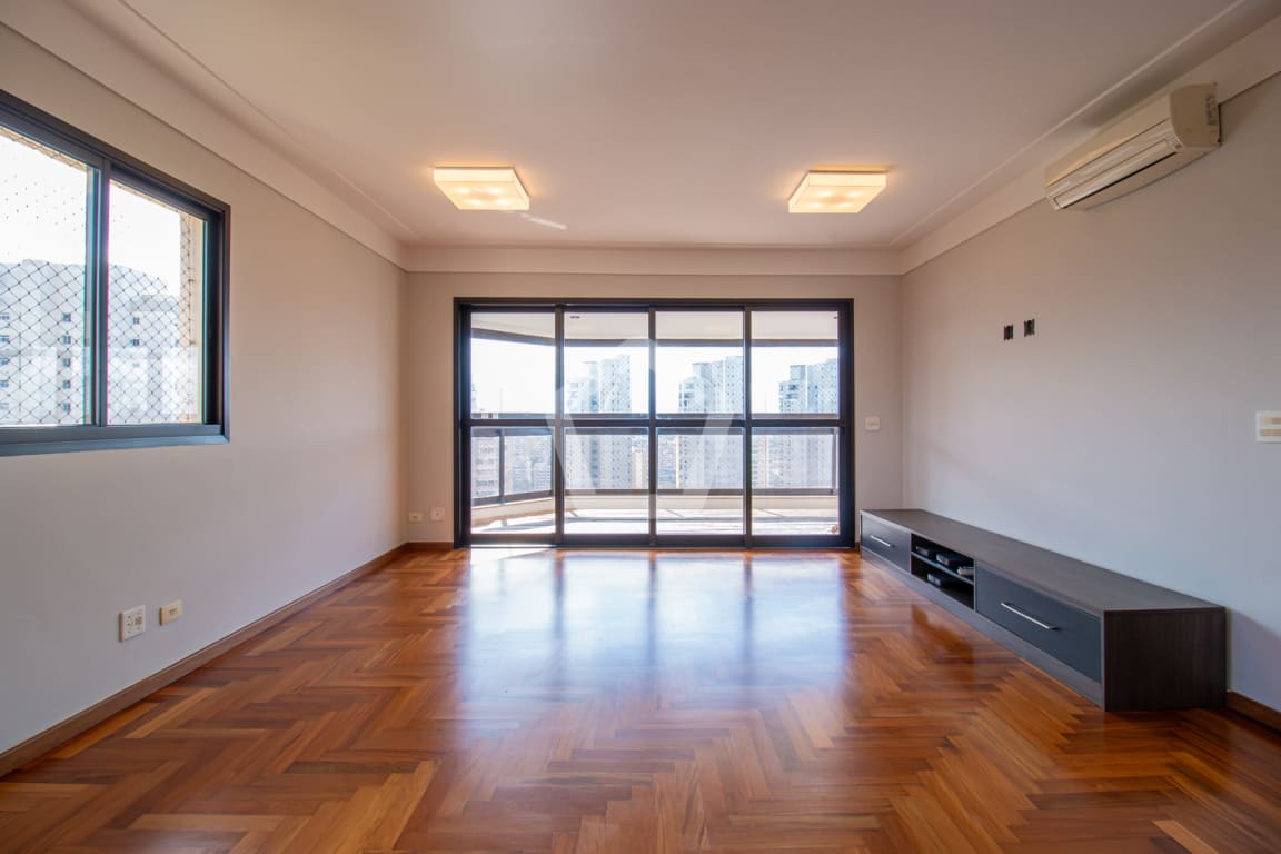 Imagem do imóvel ID-143833 na Rua Deputado Laércio Corte, Paraíso do Morumbi, São Paulo - SP