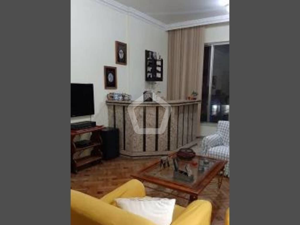 Imagem do imóvel ID-23651 na Rua das Laranjeiras, Laranjeiras, Rio de Janeiro - RJ