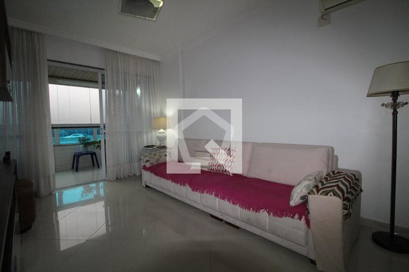 Imagem do imóvel ID-117386 na Rua Francisca Sáles, Freguesia, Rio de Janeiro - RJ