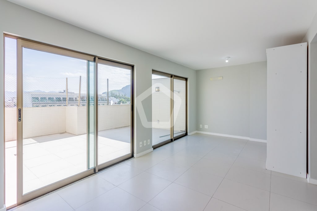 Imagem do imóvel ID-26778 na Rua Desembargador Fernandes Pinheiro, Barra da Tijuca, Rio de Janeiro - RJ