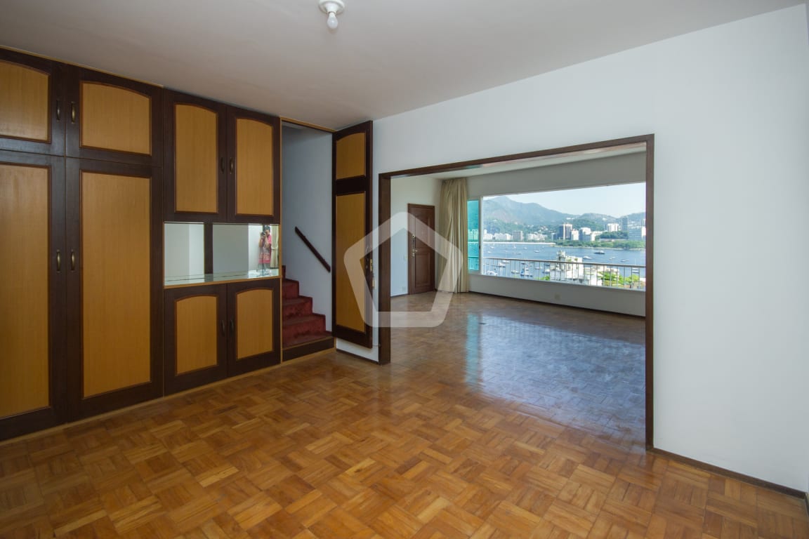 Imagem do imóvel ID-85953 na Avenida São Sebastião, Urca, Rio de Janeiro - RJ