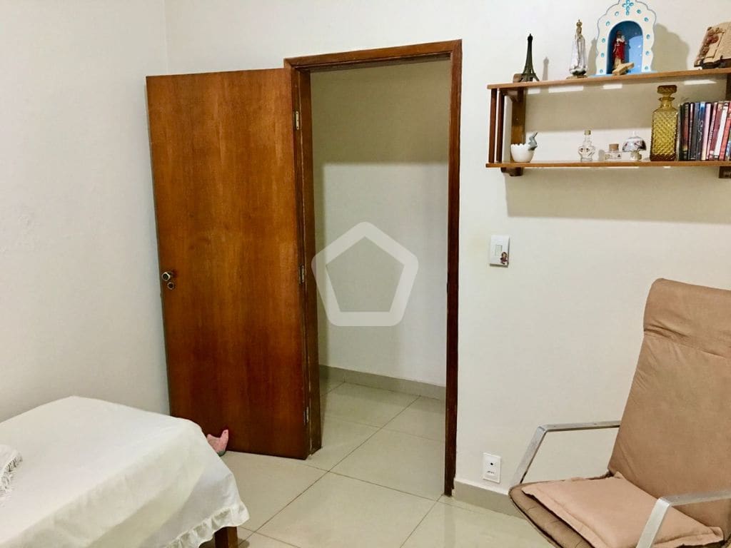 Imagem do imóvel ID-47625 na Rua Monte Alverne, Vila Tibério, Ribeirão Preto - SP