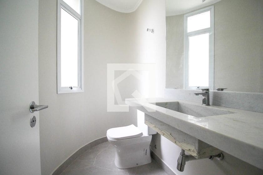 Imagem do imóvel ID-127172 na Rua Jacques Félix, Vila Nova Conceição, São Paulo - SP