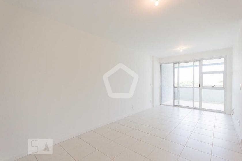 Imagem do imóvel ID-118832 na Avenida Cláudio Besserman Vianna, Jacarepaguá, Rio de Janeiro - RJ