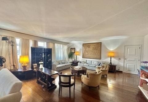 Imagem do imóvel ID-91274 na Rua Bulhões Carvalho, Copacabana, Rio de Janeiro - RJ