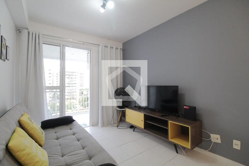 Imagem do imóvel ID-122983 na Avenida Olof Palme, Jacarepaguá, Rio de Janeiro - RJ