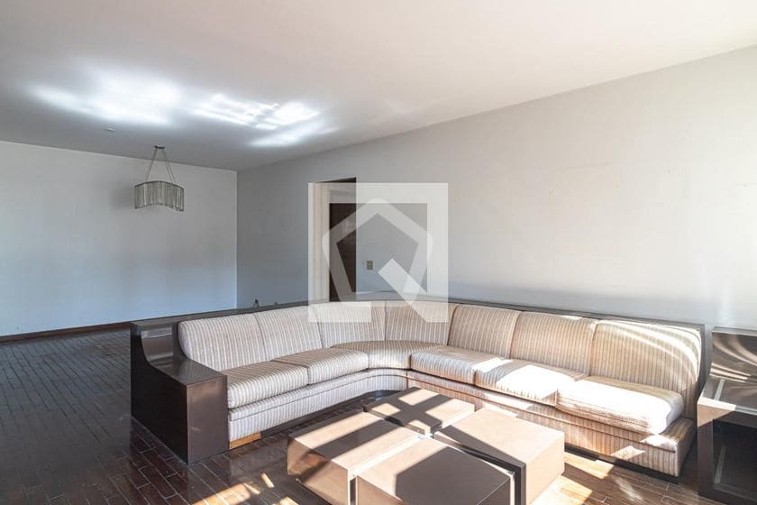 Imagem do imóvel ID-100514 na Rua Bandeirantes, Bom Retiro, São Paulo - SP