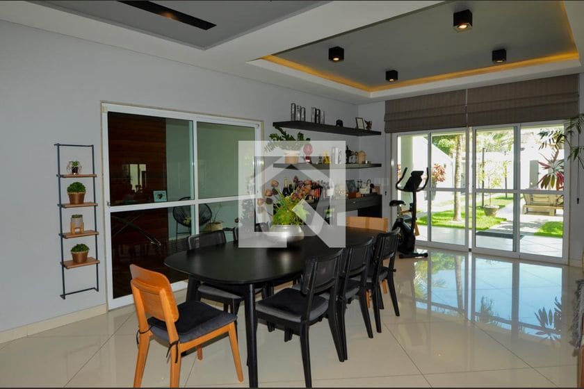 Imagem do imóvel ID-105380 na Rua Luís Orlando Cardoso, Barra da Tijuca - Marapendi, Rio de Janeiro - RJ