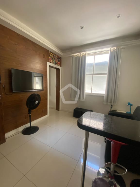 Imagem do imóvel ID-142717 na Avenida Nossa Senhora de Copacabana, Copacabana, Rio de Janeiro - RJ