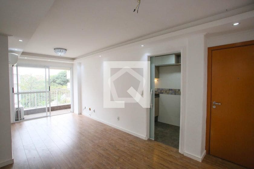 Imagem do imóvel ID-123363 na Rua Mapendi, Taquara, Rio de Janeiro - RJ