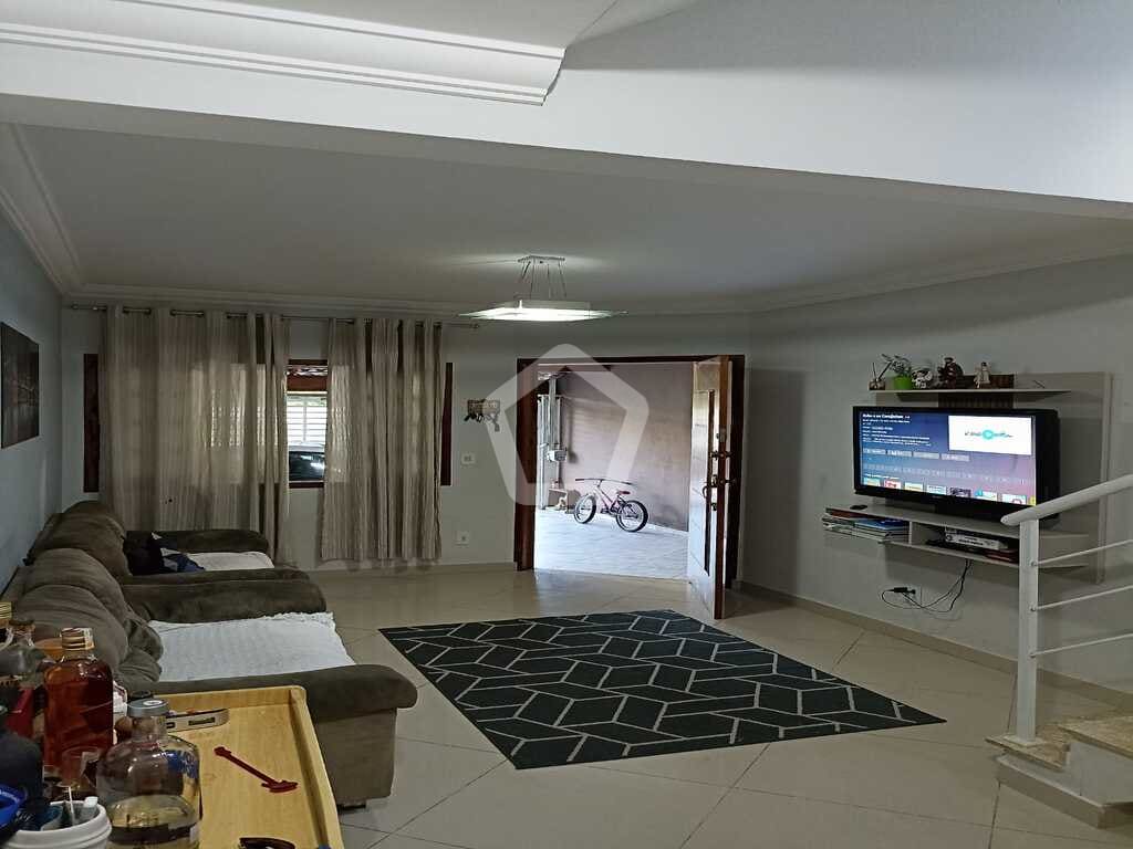 Imagem do imóvel ID-78393 na Rua Antônio José de Pinho, Residencial Ana Maria, São José dos Campos - SP