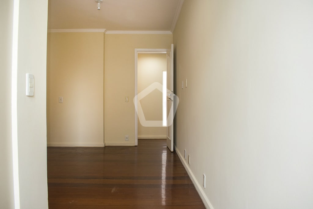 Imagem do imóvel ID-18509 na Avenida Alda Garrido, Barra da Tijuca, Rio de Janeiro - RJ