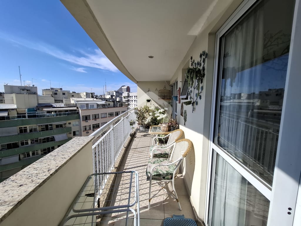 Imagem do imóvel ID-144331 na Rua Bento Lisboa, Catete, Rio de Janeiro - RJ