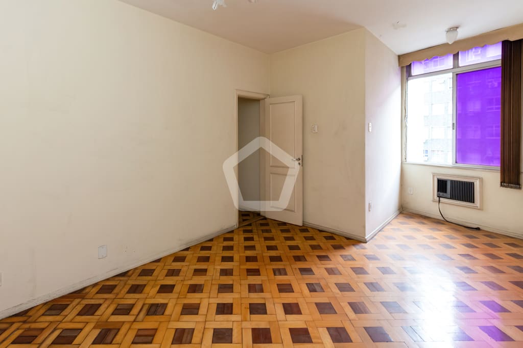 Imagem do imóvel ID-40942 na Rua Conde de Bonfim, Tijuca, Rio de Janeiro - RJ