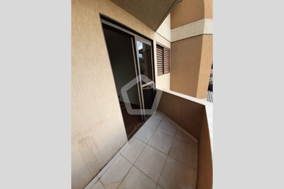 Imagem do imóvel ID-48965 na Rua Cravinhos, Jardim Paulista, Ribeirão Preto - SP