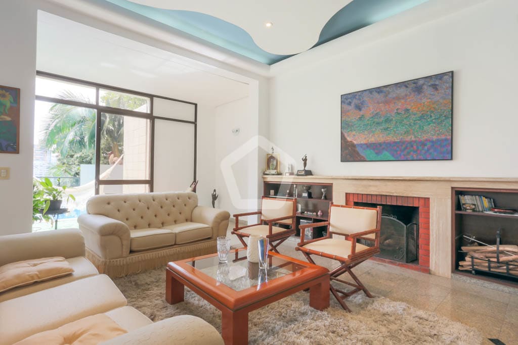 Imagem do imóvel ID-21045 na Rua Traipú, Pacaembu, São Paulo - SP