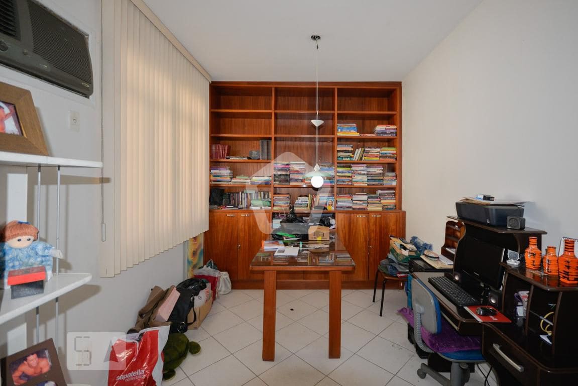 Imagem do imóvel ID-107906 na Rua General Bruce, São Cristóvão, Rio de Janeiro - RJ