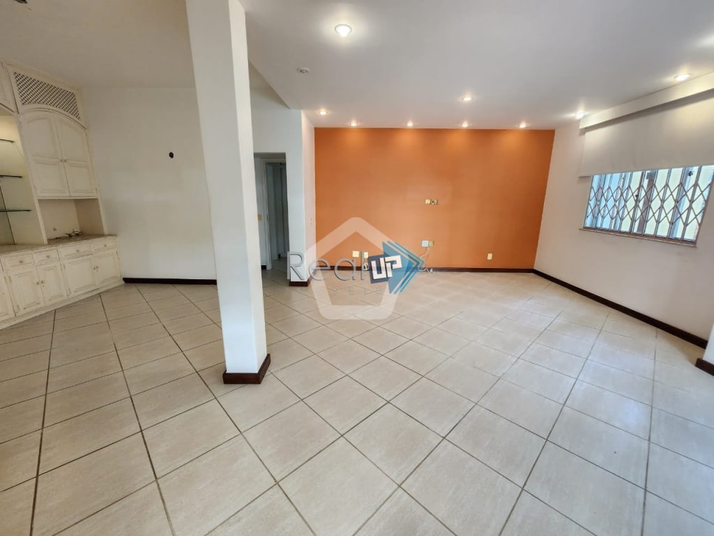 Imagem do imóvel ID-83980 na Rua Maestro Francisco Braga, Copacabana, Rio de Janeiro - RJ