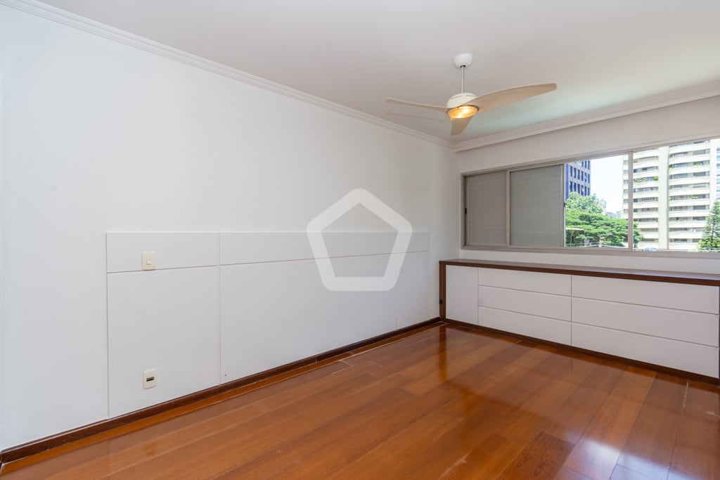 Imagem do imóvel ID-71722 na Avenida Juriti, Vila Uberabinha, São Paulo - SP