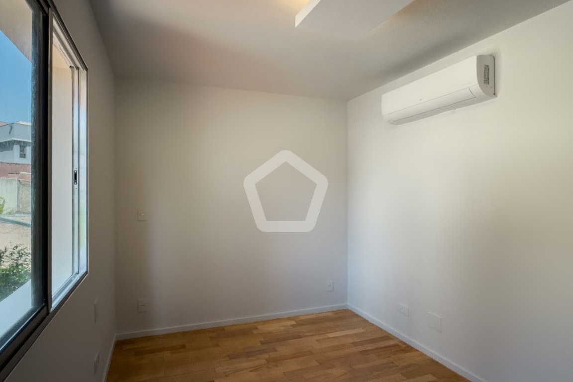 Imagem do imóvel ID-143982 na Rua Filipinas, Alto da Lapa, São Paulo - SP