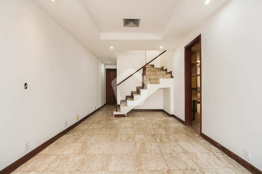 Imagem do imóvel ID-72545 na Avenida Afonso de Taunay, Barra da Tijuca, Rio de Janeiro - RJ