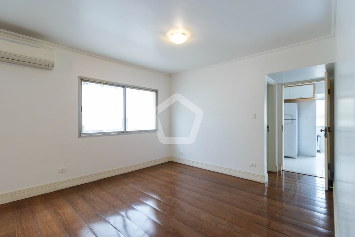 Imagem do imóvel ID-140206 na Rua Jesuíno Arruda, Itaim Bibi, São Paulo - SP