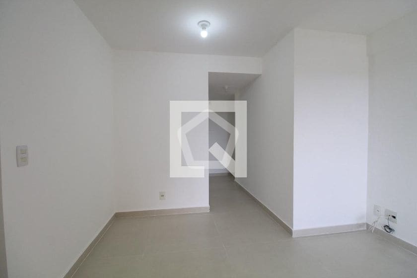 Imagem do imóvel ID-121615 na Rua Aroazes, Jacarepaguá, Rio de Janeiro - RJ