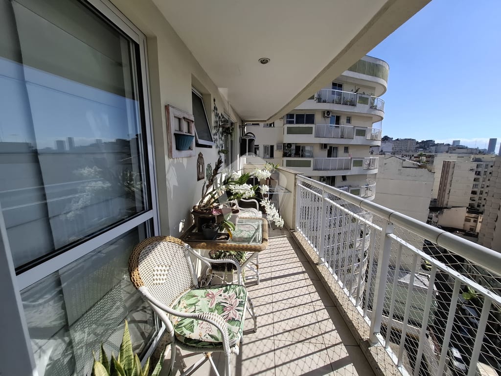 Imagem do imóvel ID-144331 na Rua Bento Lisboa, Catete, Rio de Janeiro - RJ