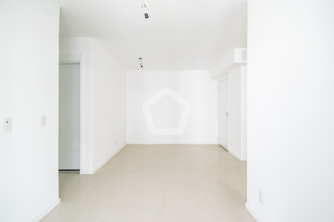 Imagem do imóvel ID-77486 na Rua Gastão Penalva, Andaraí, Rio de Janeiro - RJ