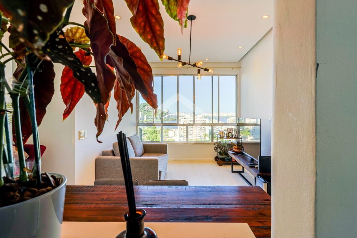 Imagem do imóvel ID-143407 na Rua Ministro João Alberto, Jardim Botânico, Rio de Janeiro - RJ