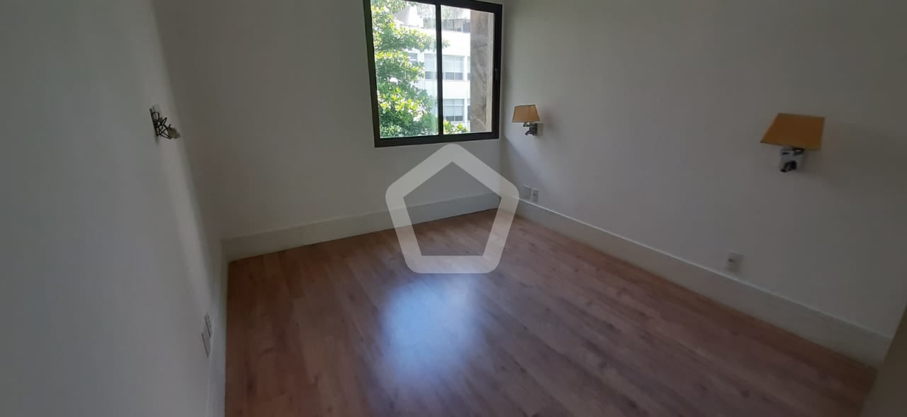 Imagem do imóvel ID-23160 na Rua Barão da Torre, Ipanema, Rio de Janeiro - RJ