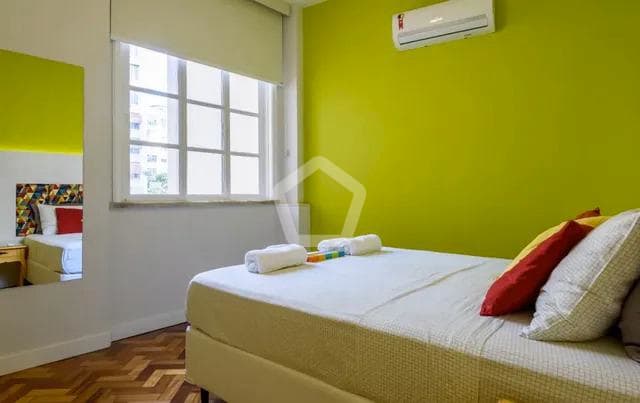 Imagem do imóvel ID-91479 na Rua Pompeu Loureiro, Copacabana, Rio de Janeiro - RJ